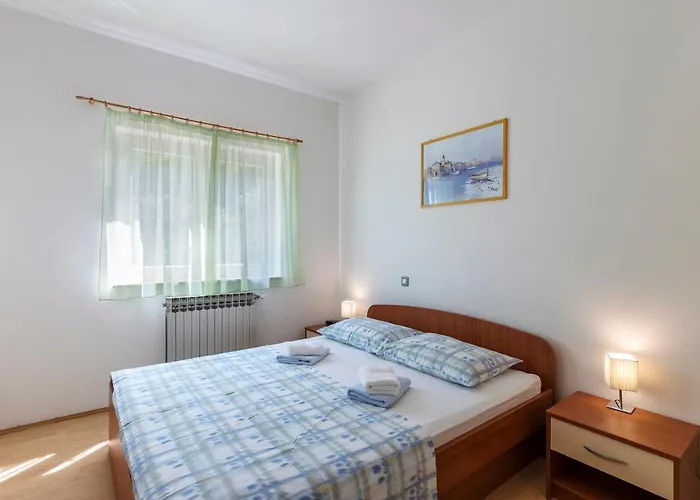 Pino Apartman *