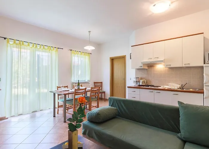 Pino Apartament Pula